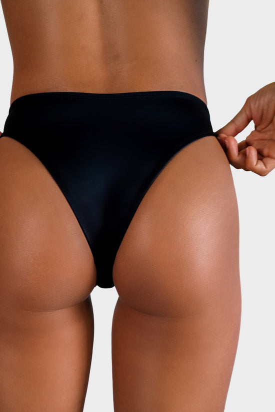 Load image into Gallery viewer, OHANA BOTTOMS | Classic Black | *FINAL SALE*
